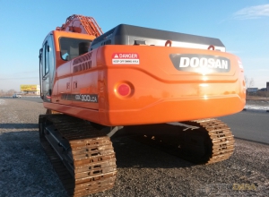 Продам экскаватор DOOSAN 300